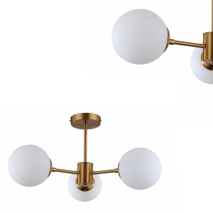 Lampa wisząca Roma 3 złota  białymi, szklanymi kloszami-kulami Light Prestige