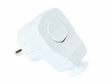 Wtyczka kątowa z wyłacznikiem biała 2P+Z 230V PCE