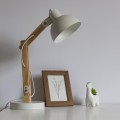 Lampka biurkowa składana na żarówkę E27 kolor biały+drewno 