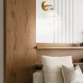 Kinkiet Halston - 1 źródło światła - Szczotkowane złoto ALM-HALSTON-1WB-GD Elstead Lighting